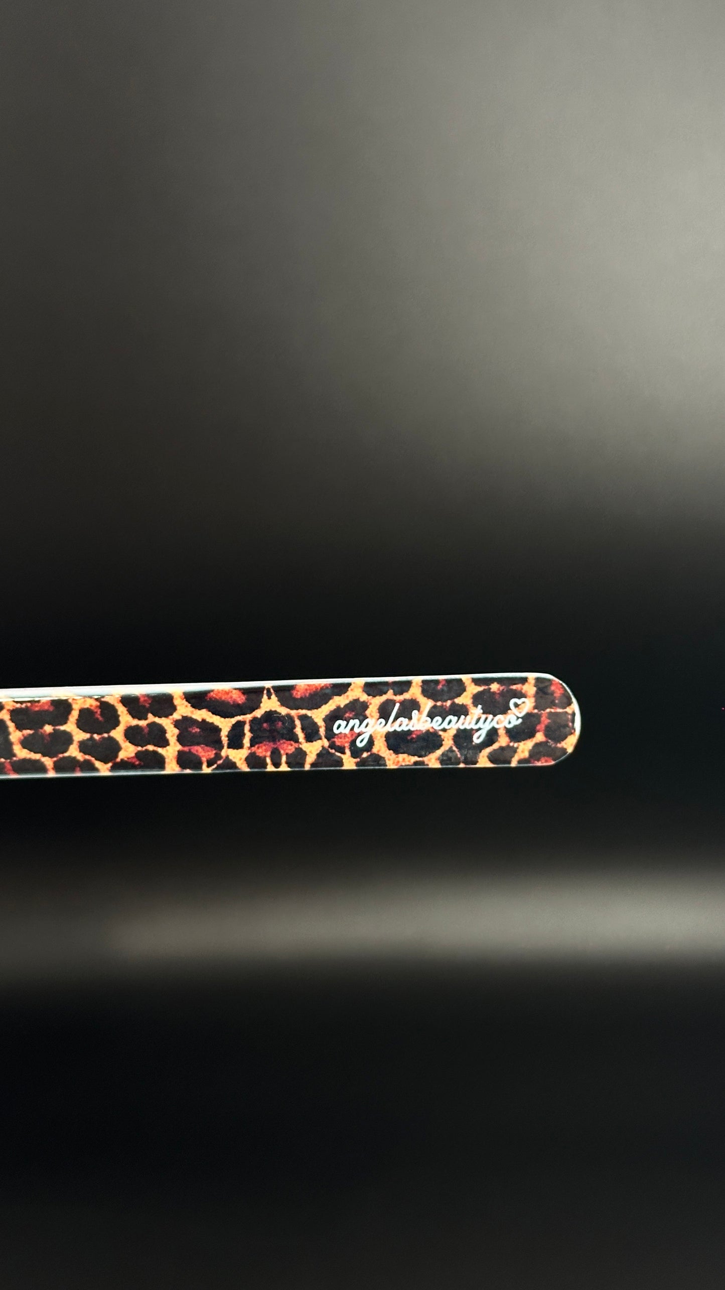 “LaBettyBoop” tweezers